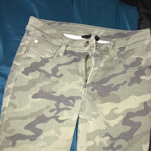 Pants - Picture 2 of 2